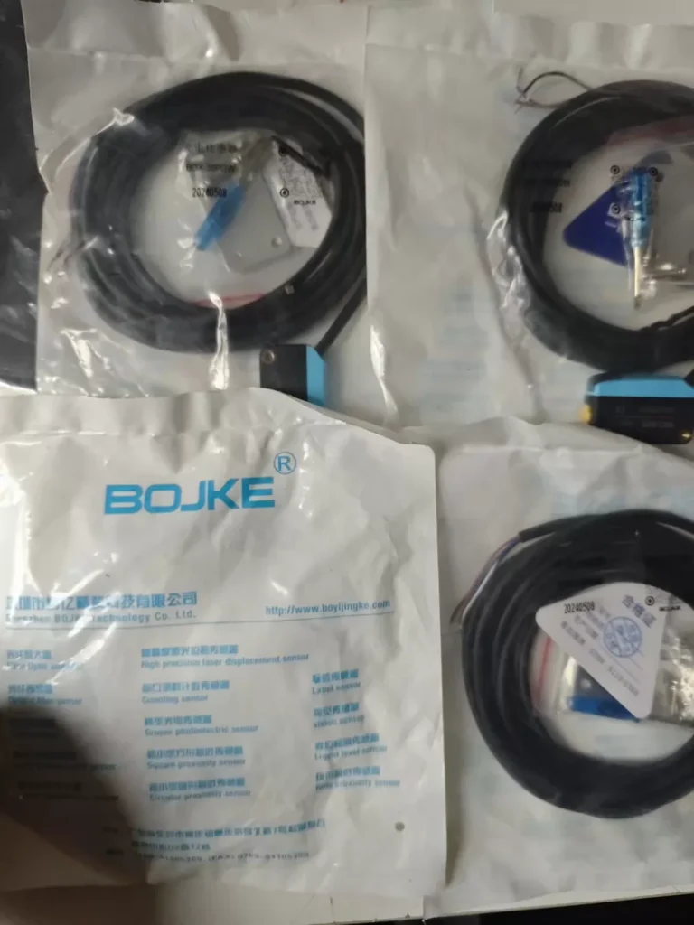 BOJKE Photoelectric Sensor BGX-35PGW