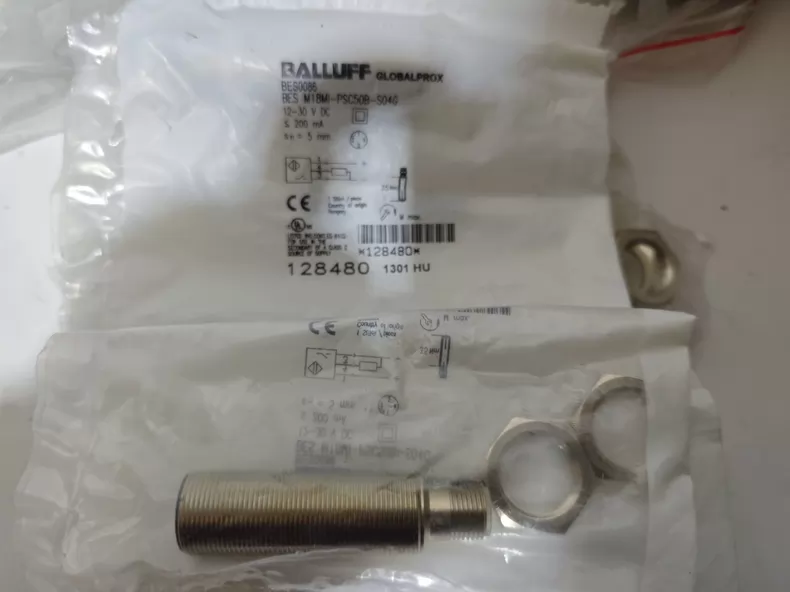 Balluff Proximity Sensor BES0086 thumbnail