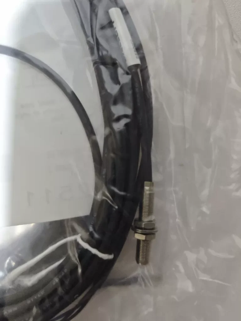 Balluff Proximity Sensor BES00FU thumbnail