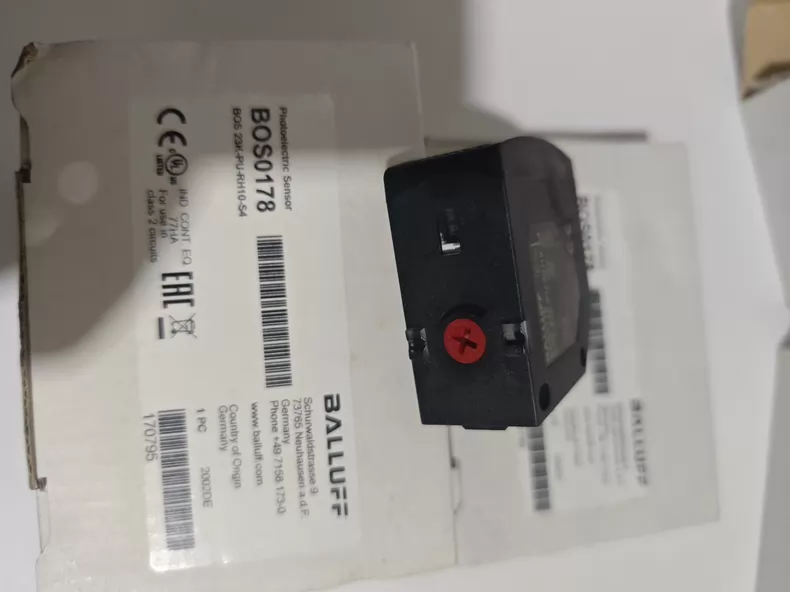 Balluff Photoelectric Sensor BOS0178