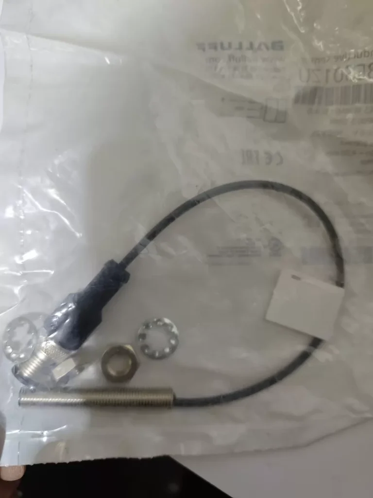 Balluff Sensor BES01ZU