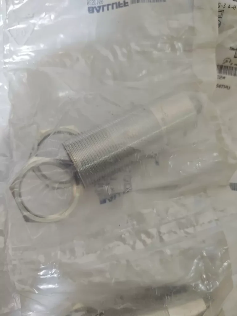 Balluff Proximity Sensor BES0166 thumbnail