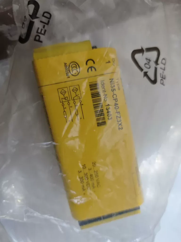 TURCK Proximity Sensor NI35-CP40-FZ3X2 thumbnail