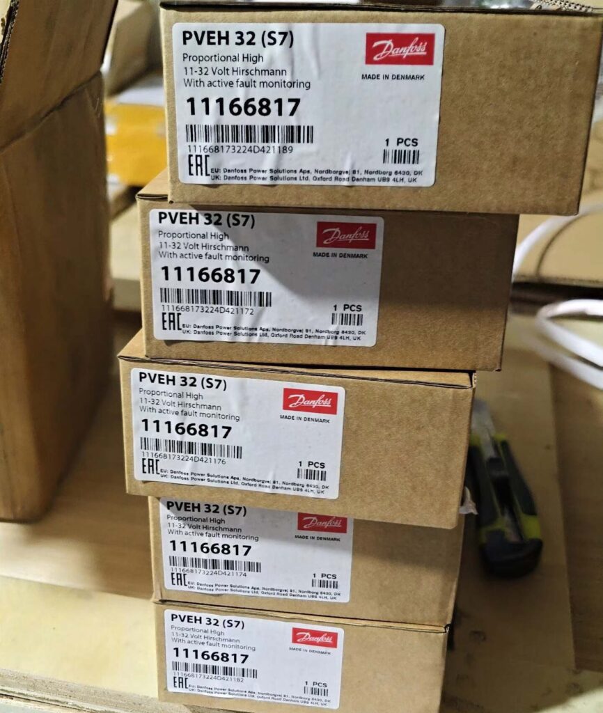 Danfoss 11166817 Proportional Valve Electrical Actuator thumbnail