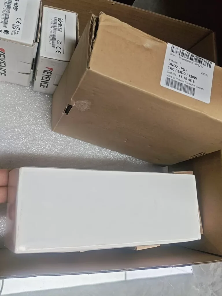 AB 1732E-8X8M12DR Module