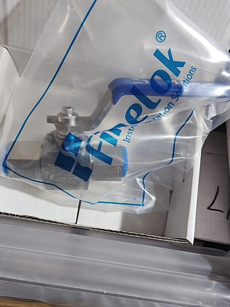 FineLok SS-100B-FNT8-P10 Ball Valve thumbnail