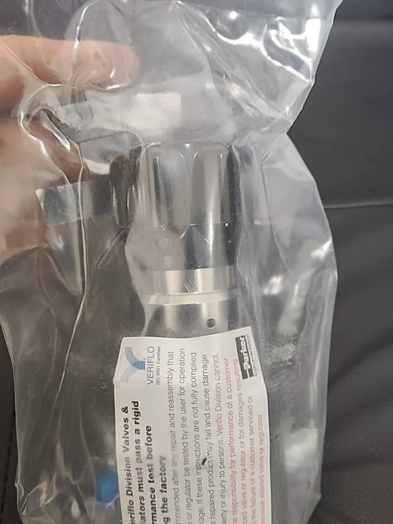 Parker FRN1315HS12K2P8 Pressure Regulator thumbnail