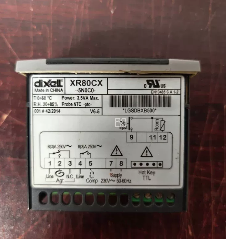 Dixell XR80CX-5N0C0 Controller