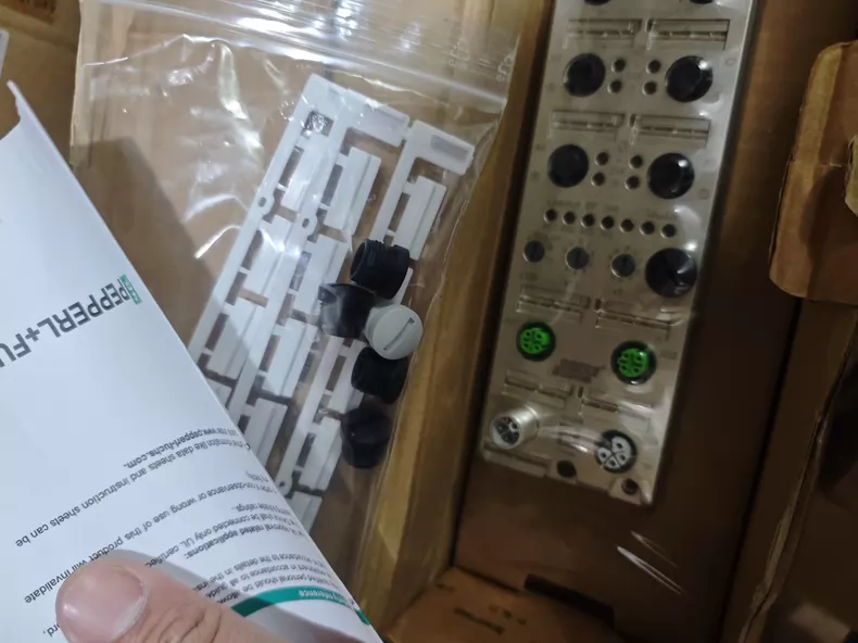 Pepperl+Fuchs Module ICE1-8IOL-S2-G60L-V1D thumbnail