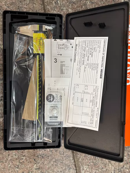 Mitutoyo Caliper 500-182-30