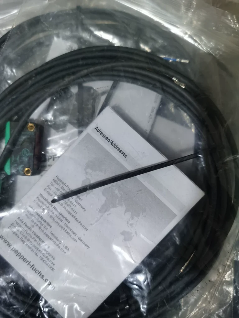 Pepperl+Fuchs M100/MV100-8091/102 Sensor thumbnail