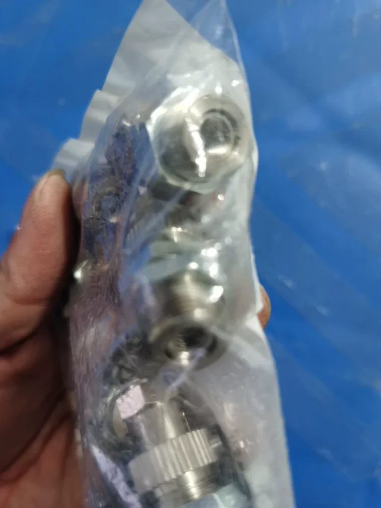 PISCO VPC-M6-6-M6 Connector thumbnail