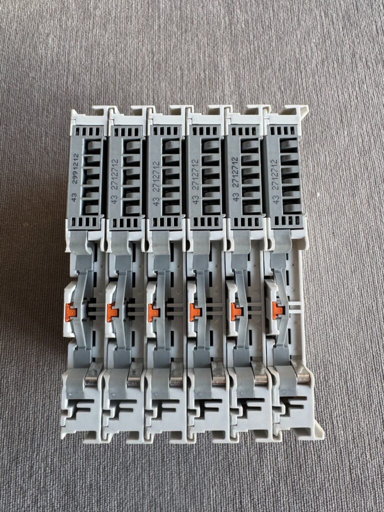 WAGO 750-513 Terminal Block thumbnail