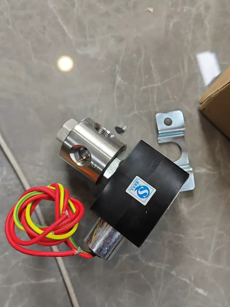 ASCO Solenoid Valve EF8320G202 thumbnail