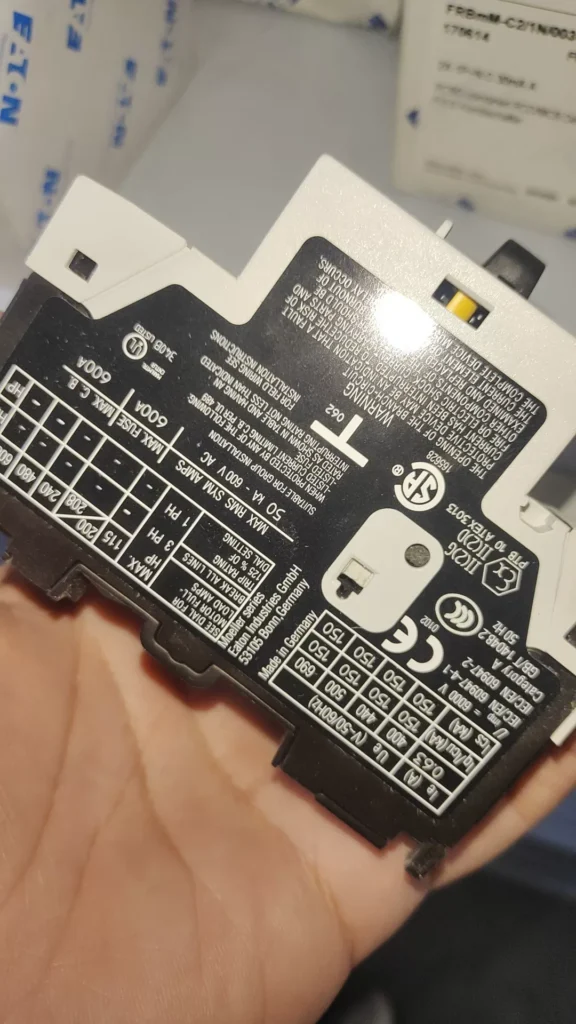 Eaton PKZM0-0.63-SC Circuit Breaker thumbnail