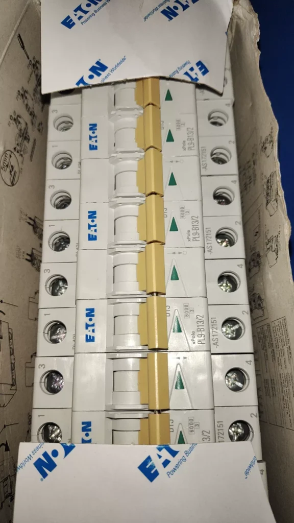 Eaton PL9-B13/2 Circuit Breaker thumbnail