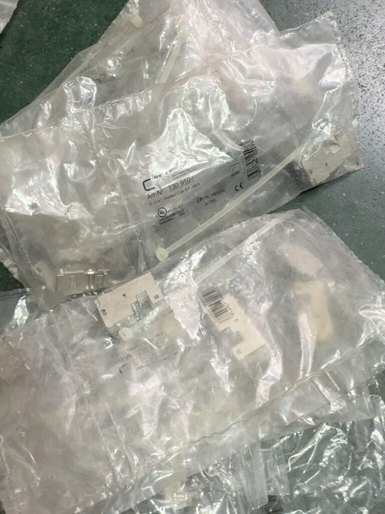 METZ Connect 130.910-I Connector thumbnail