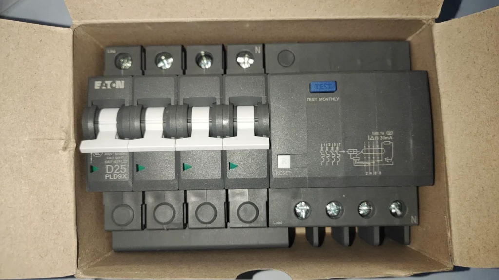 Eaton PLD9X-25/4/D/003-A Circuit Breaker thumbnail