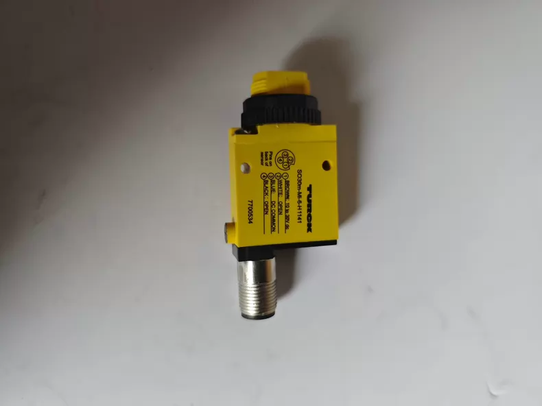 TURCK Photoelectric Sensor SO30M-MI-6-H1141 thumbnail