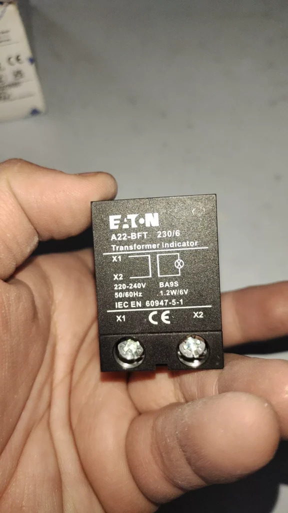 Eaton A22-BFT(230/6V)LED-R(6V) Switch thumbnail