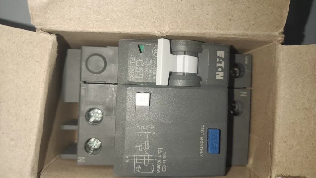 Eaton PLD9X-50/1N/C/01 Residual Current Circuit Breaker thumbnail