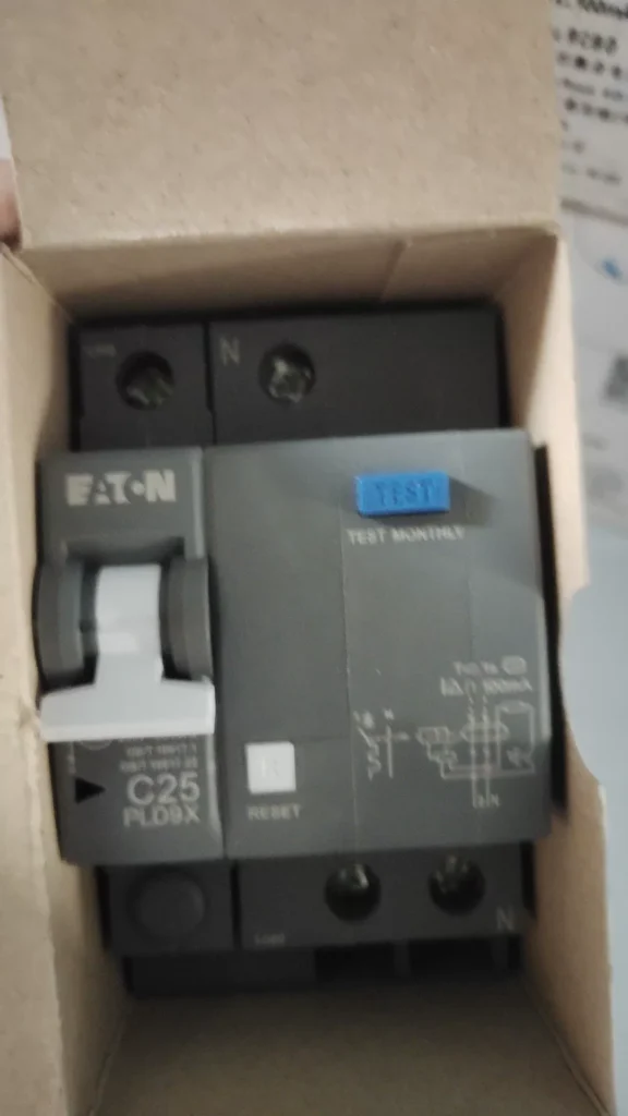 Eaton PLD9X-25/1N/C01 Residual Current Circuit Breaker thumbnail