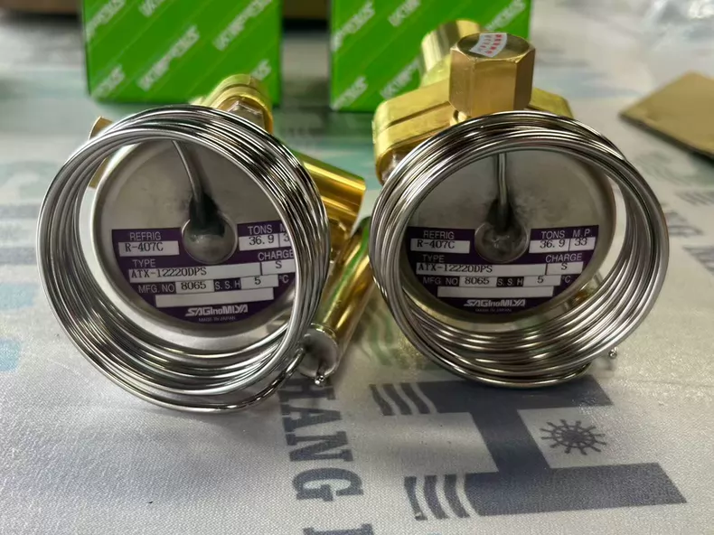 Saginomiya ATX-12220DPS Expansion Valve thumbnail