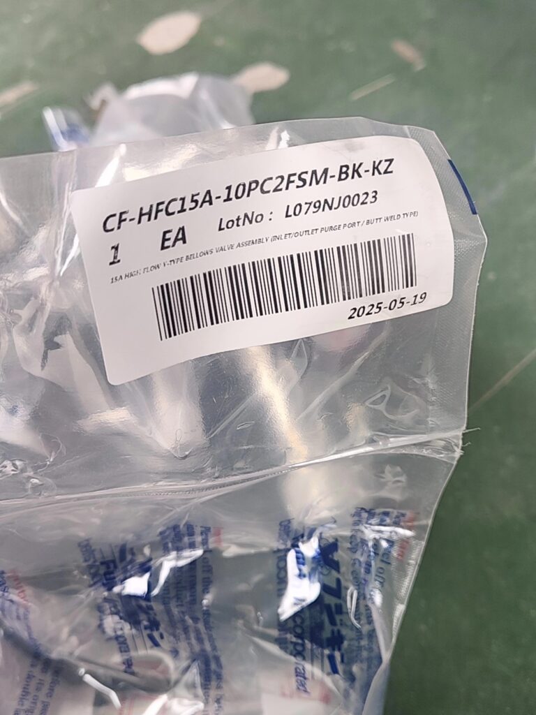Fujikin CF-HFC15A-10PC2FSM-BK-KZ Valve