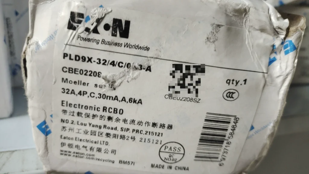 Eaton PLD9X-32/4/C/003-A Circuit Breaker thumbnail