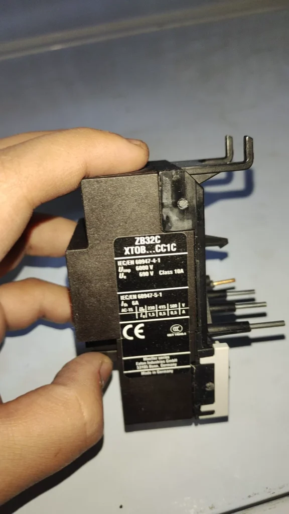 Eaton ZB32C-6 XT0B006CC1C Relay thumbnail
