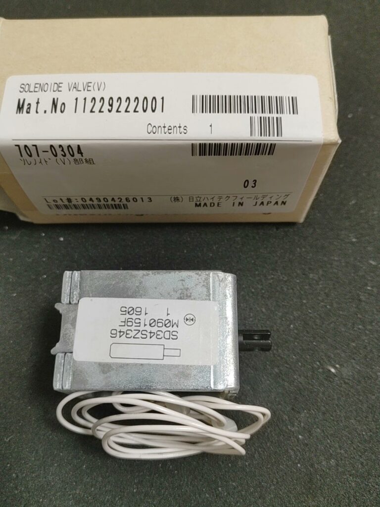 Hitachi 707-0304 Valve