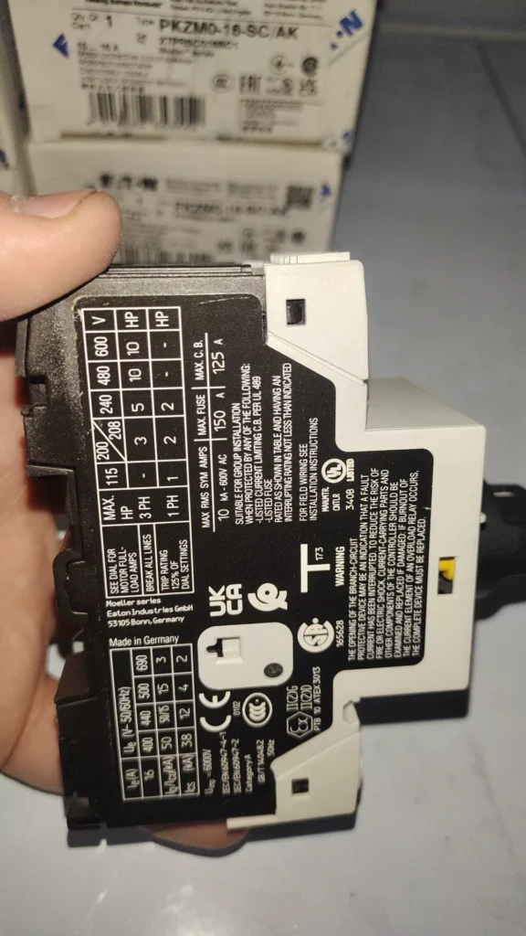 Eaton PKZM0-16-SC Circuit Breaker thumbnail