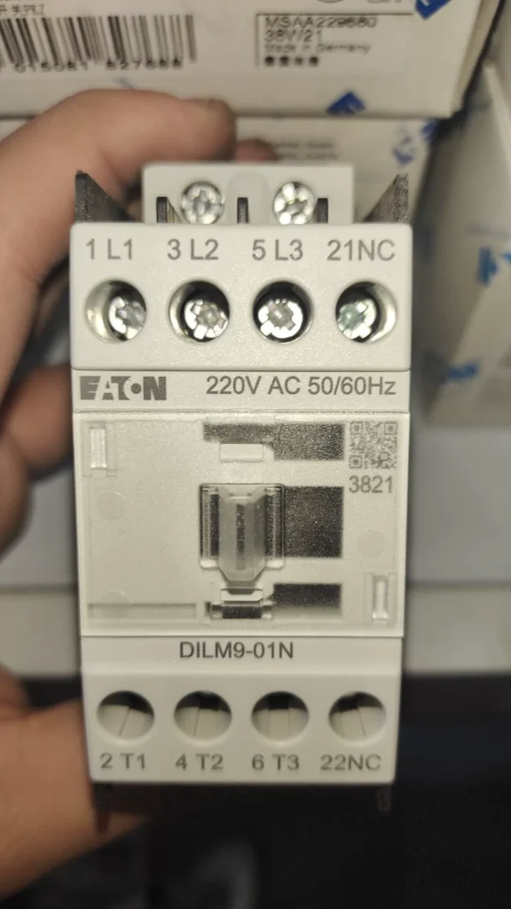 Eaton DILM9-01N Contactor thumbnail