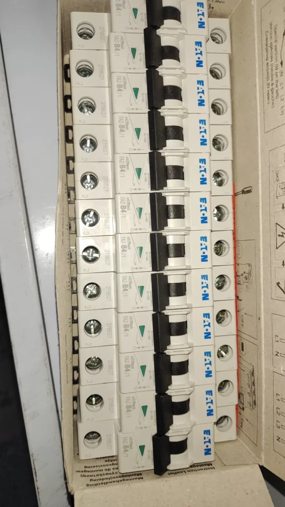 Eaton FAZ-B4/1 Circuit Breaker thumbnail