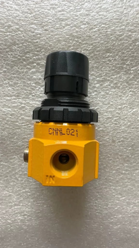 WAIRCOM UZRRH4/7 Pneumatic Regulator thumbnail