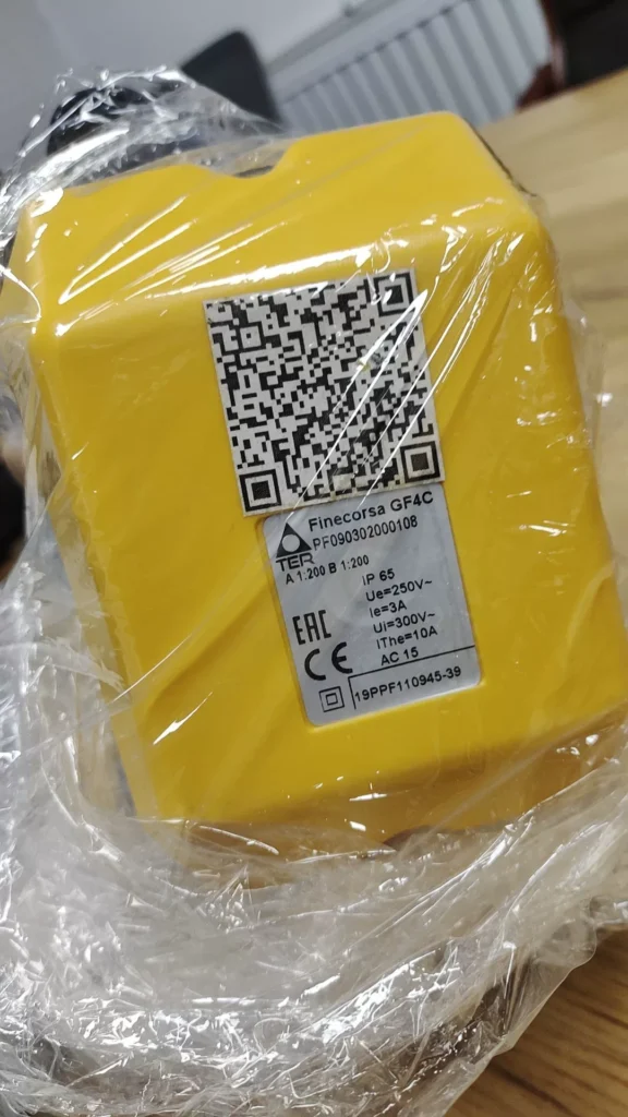 TER PF090302000108T Switch