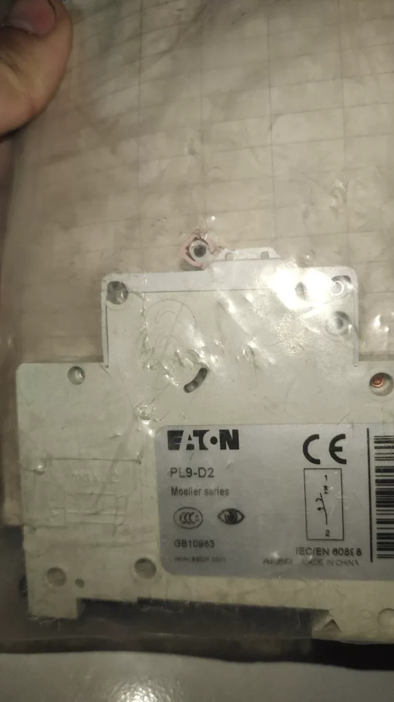 Eaton PL9-D2 Circuit Breaker