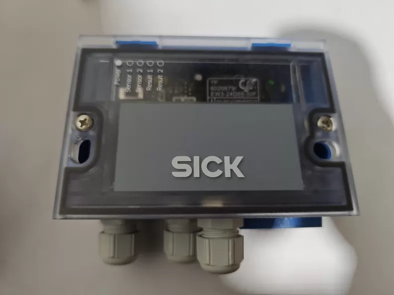 SICK CDB405-001 Junction Box thumbnail