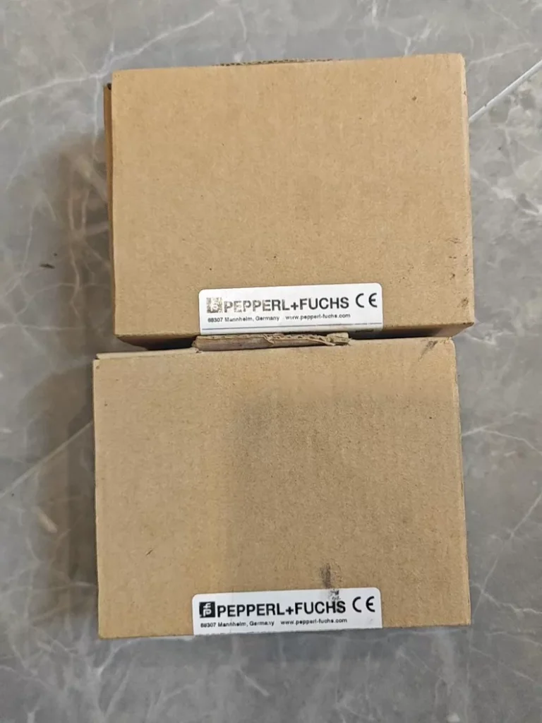 Pepperl+Fuchs Sensor VDM28-8-L1-IO/73C/136 thumbnail