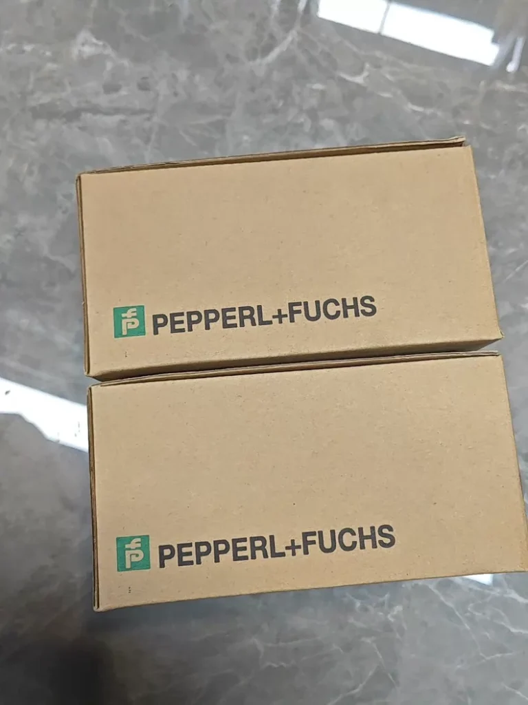 Pepperl+Fuchs PGV100-F200A-R4-V19 thumbnail
