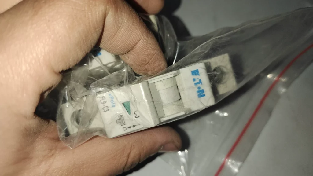 Eaton PL9-C3 Circuit Breaker thumbnail