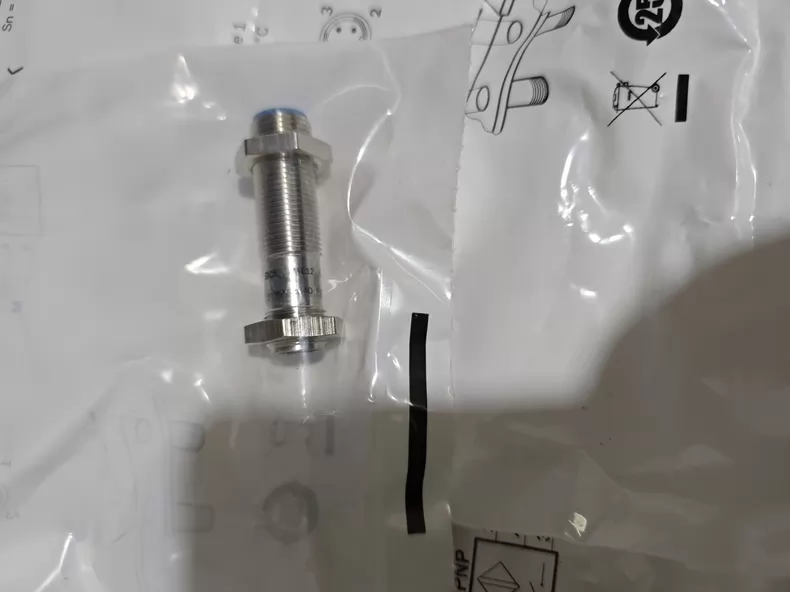 SICK Proximity Sensor IME12-04BPSZCOK thumbnail