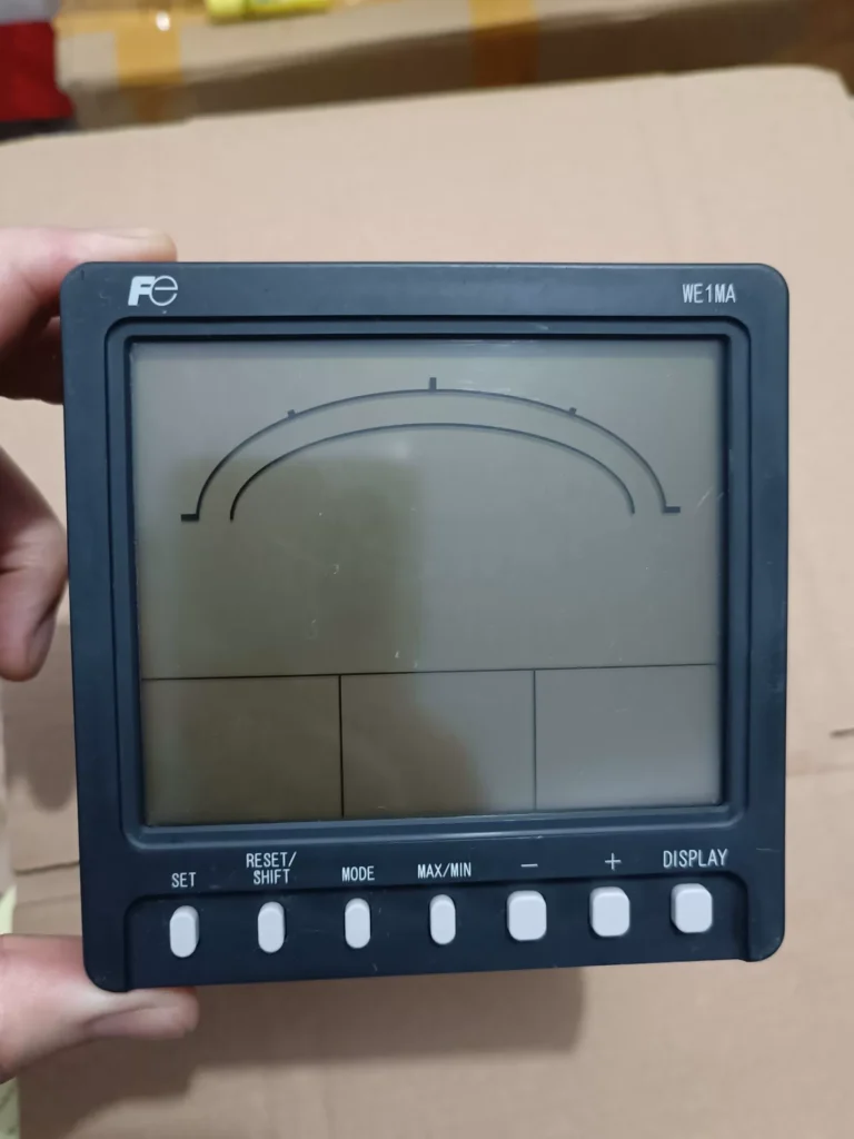 Fuji Electric WE1MA-E3F11-L00 Instrument