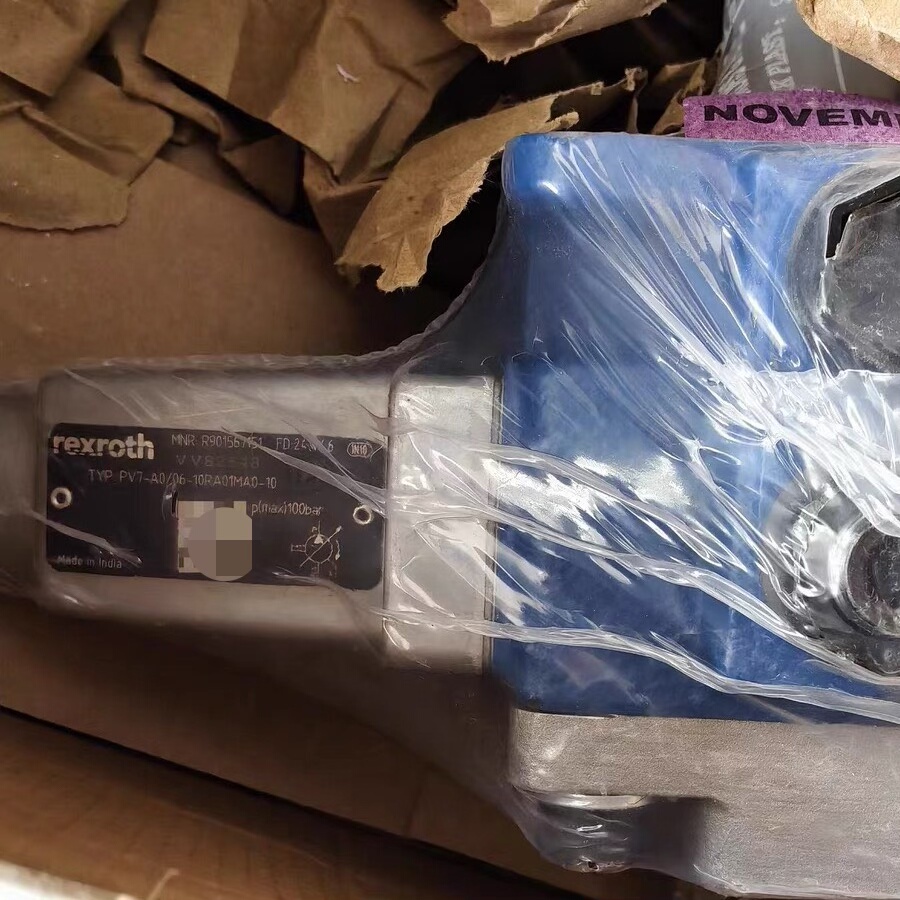 Bosch Rexroth R901567151 PV7-AX/06-10RA01MA0-10 Pump