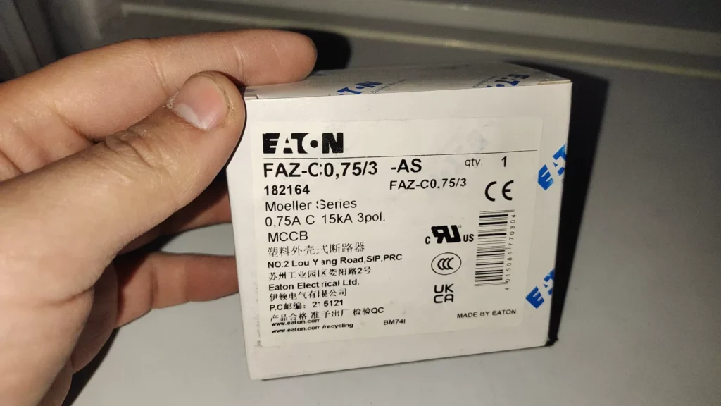 Eaton FAZ-C0.75/3 Circuit Breaker