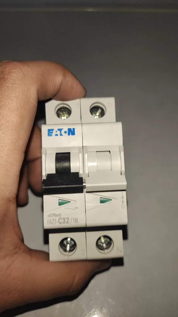 Eaton FAZT-C32/1N Circuit Breaker thumbnail
