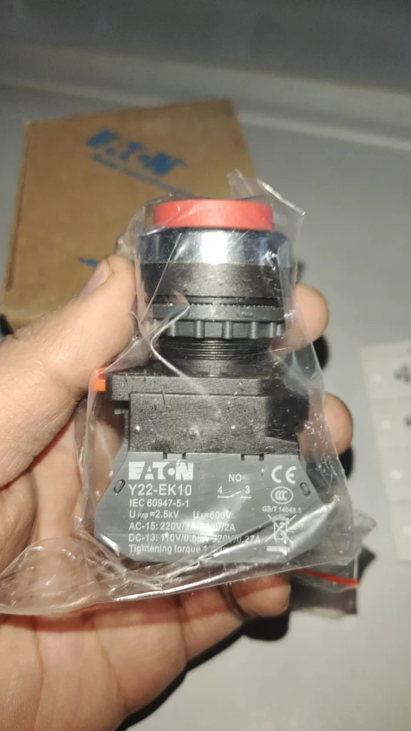 Eaton Y22-EK10 Push Button Switch thumbnail