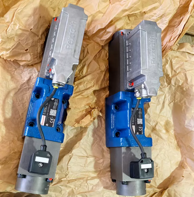 Bosch Rexroth 4WRPE10V80S-3X/M/24A1 Proportional Valve