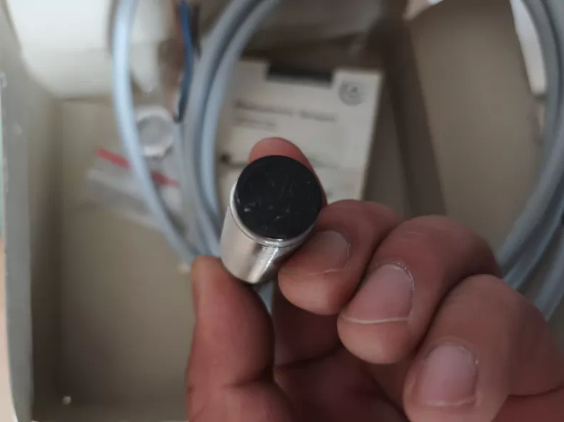 Pepperl+Fuchs Photoelectric Sensor OBT200-18GM70-E0 thumbnail