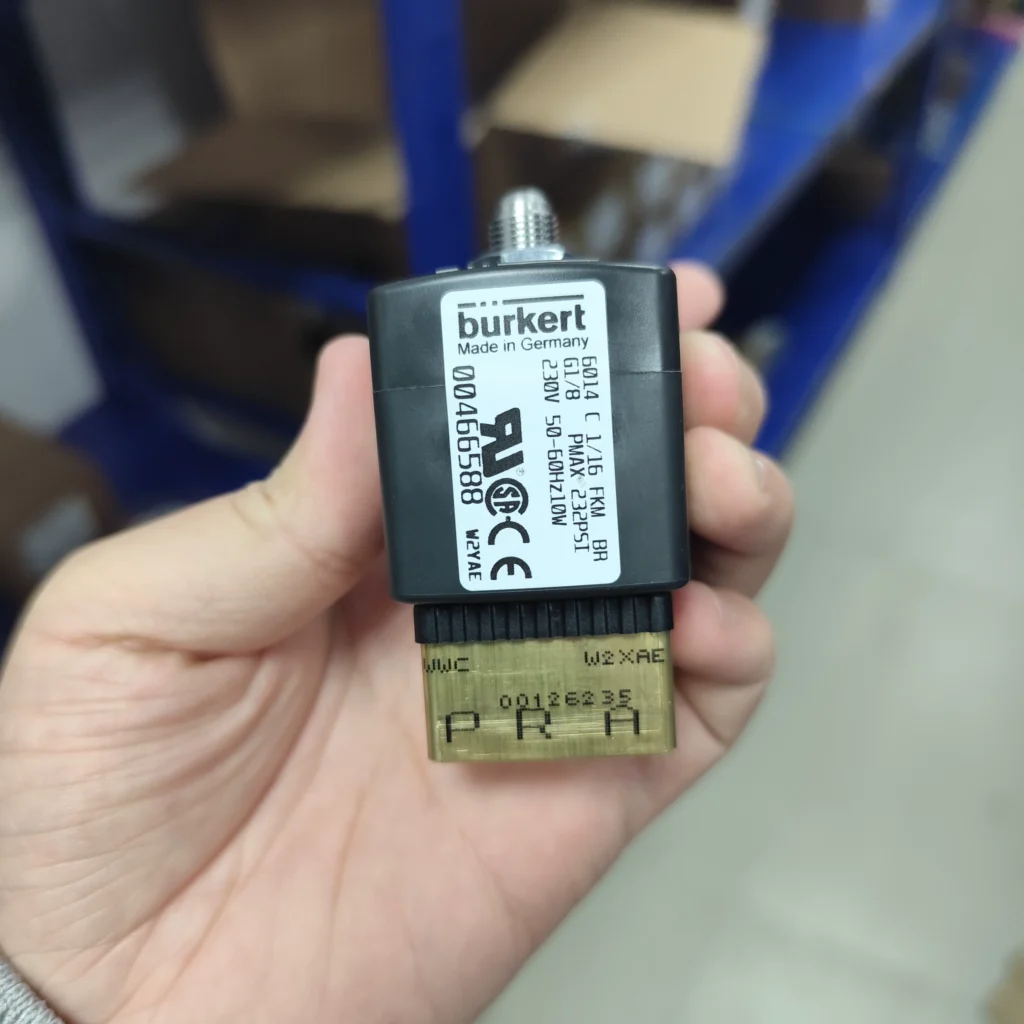 Burkert 466588 Solenoid Valve